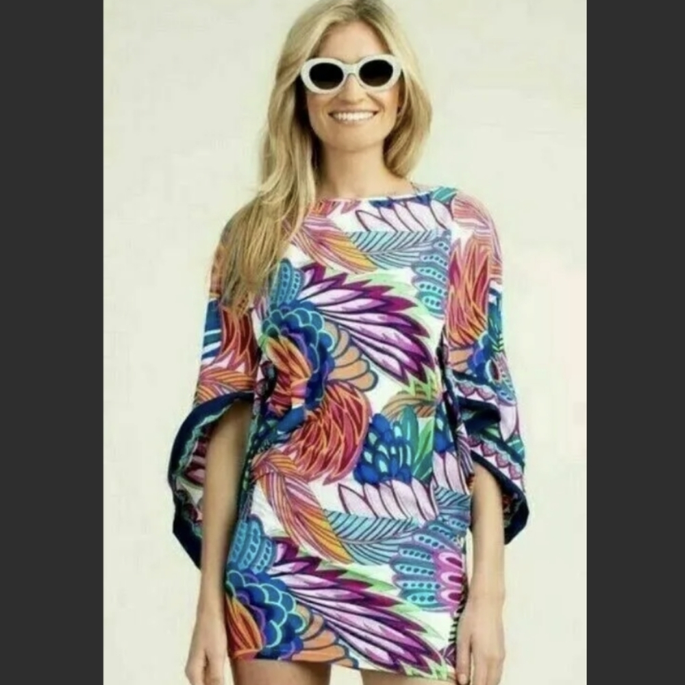 NWT Trina Turk Paradise Cover-Up